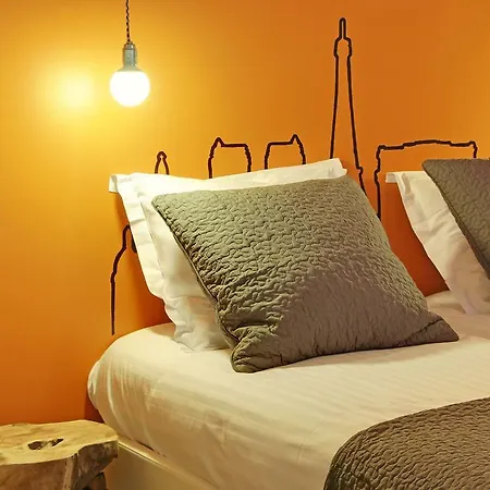 Short Studio Richelieu Apartment